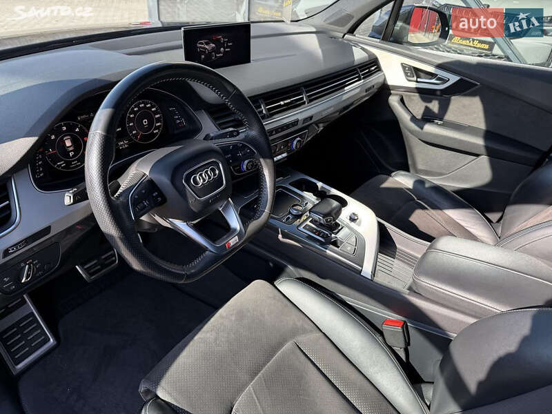 Внедорожник / Кроссовер Audi Q7 2017 в Тернополе