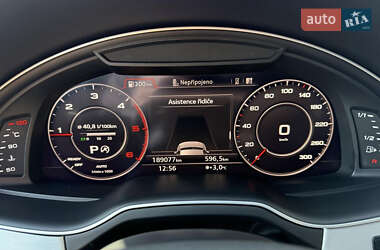 Внедорожник / Кроссовер Audi Q7 2017 в 