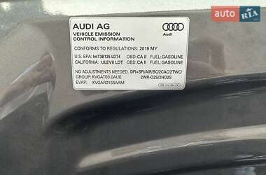 Позашляховик / Кросовер Audi Q7 2019 в 