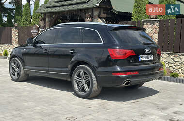 Позашляховик / Кросовер Audi Q7 2014 в 