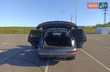 Внедорожник / Кроссовер Audi Q7 2015 в 