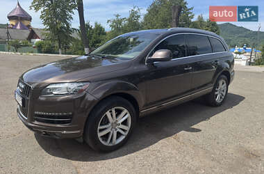 Внедорожник / Кроссовер Audi Q7 2011 в 