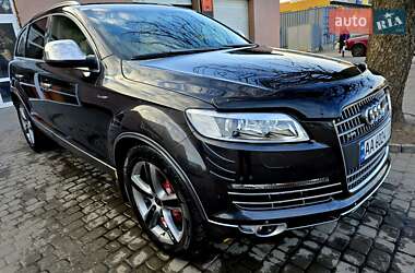 Позашляховик / Кросовер Audi Q7 2007 в 