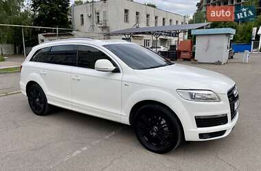 Позашляховик / Кросовер Audi Q7 2008 в 