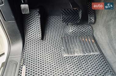 Позашляховик / Кросовер Audi Q7 2008 в 