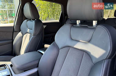 Внедорожник / Кроссовер Audi Q7 2022 в 