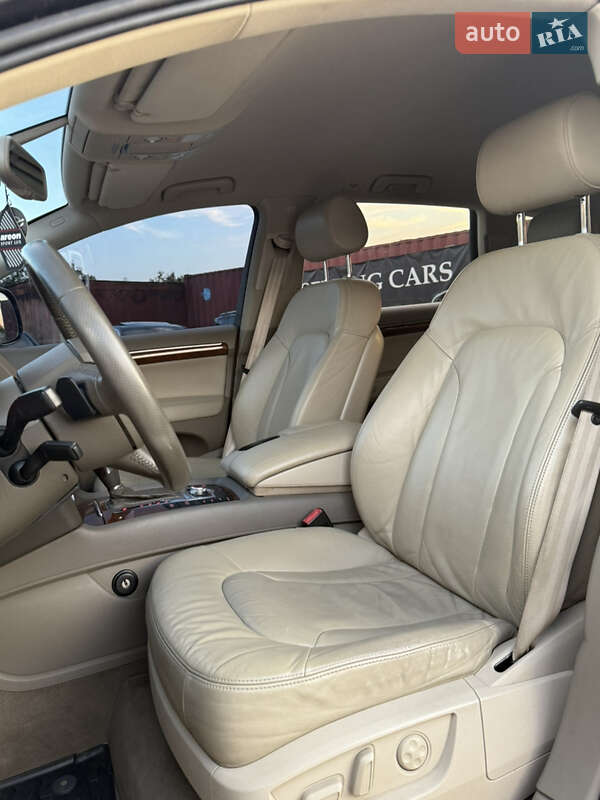 Позашляховик / Кросовер Audi Q7 2006 в Рівному