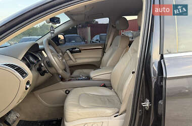 Позашляховик / Кросовер Audi Q7 2006 в 