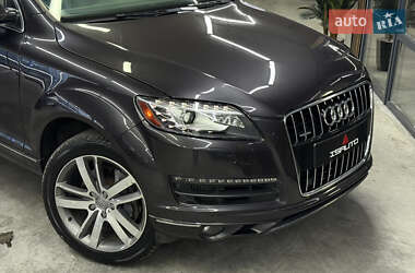 Внедорожник / Кроссовер Audi Q7 2012 в 
