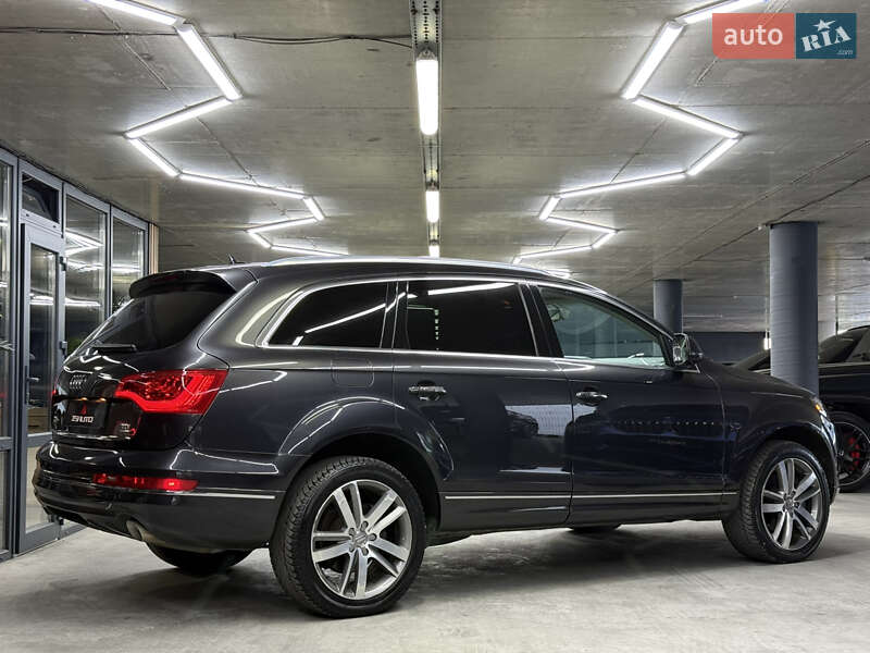 Позашляховик / Кросовер Audi Q7 2012 в Одесі