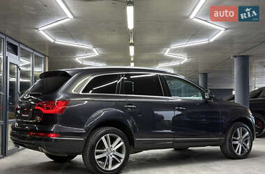 Внедорожник / Кроссовер Audi Q7 2012 в 
