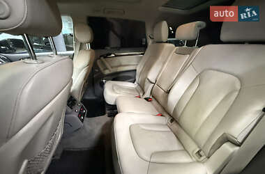 Внедорожник / Кроссовер Audi Q7 2012 в 