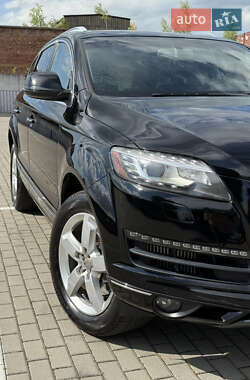 Позашляховик / Кросовер Audi Q7 2014 в 