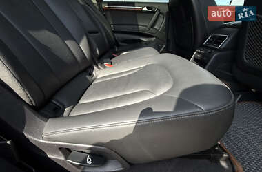 Позашляховик / Кросовер Audi Q7 2014 в 