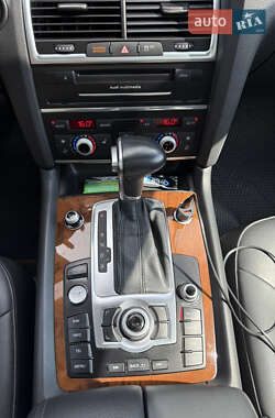 Позашляховик / Кросовер Audi Q7 2014 в 