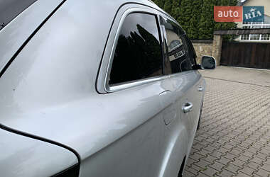 Позашляховик / Кросовер Audi Q7 2006 в 