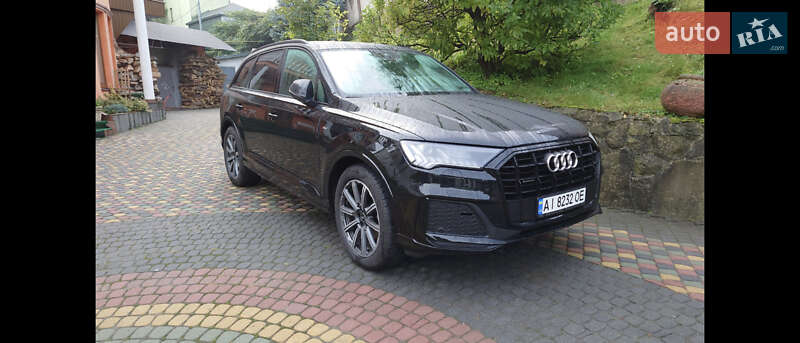 Audi Q7 2021
