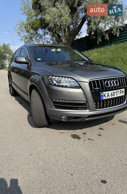 Внедорожник / Кроссовер Audi Q7 2015 в Киеве