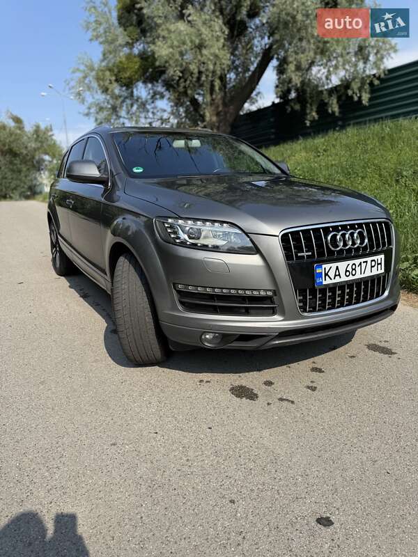 Audi Q7 2015