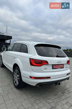 Позашляховик / Кросовер Audi Q7 2014 в 