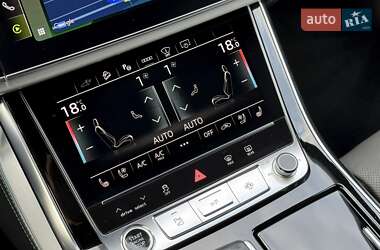 Позашляховик / Кросовер Audi Q7 2021 в 