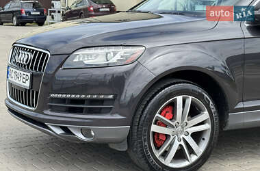 Внедорожник / Кроссовер Audi Q7 2011 в 