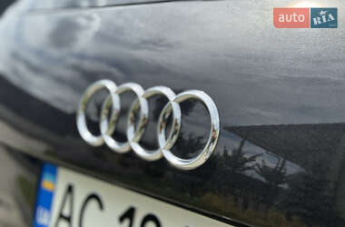 Внедорожник / Кроссовер Audi Q7 2011 в 