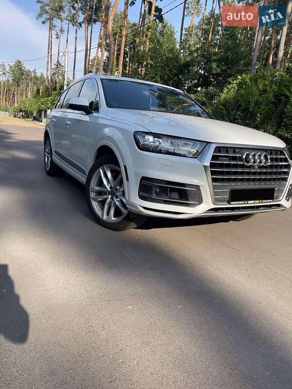 Audi Q7 2017