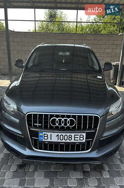 Позашляховик / Кросовер Audi Q7 2009 в 