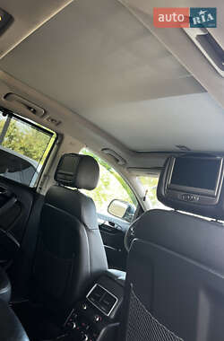 Позашляховик / Кросовер Audi Q7 2009 в 