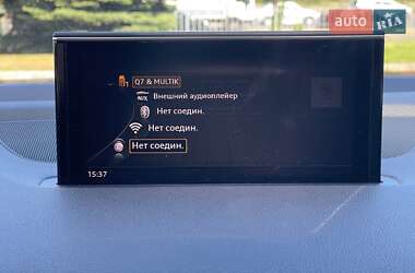 Позашляховик / Кросовер Audi Q7 2018 в 