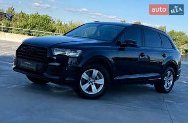 Внедорожник / Кроссовер Audi Q7 2019 в 