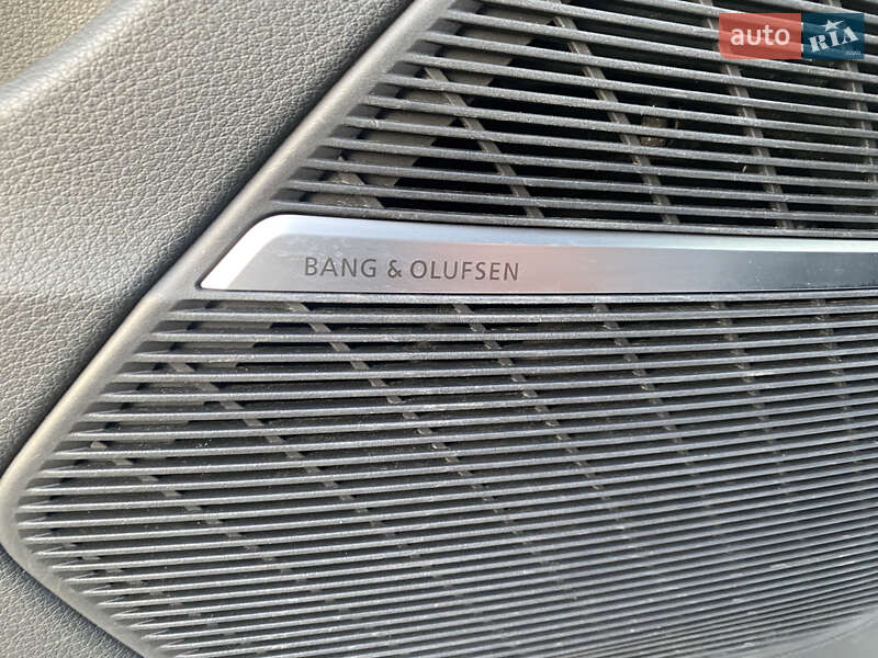 Позашляховик / Кросовер Audi Q7 2021 в Києві