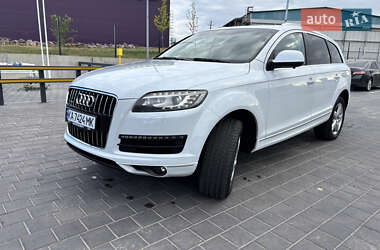 Внедорожник / Кроссовер Audi Q7 2013 в 