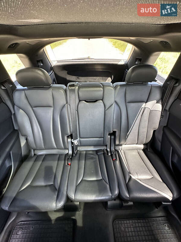 Позашляховик / Кросовер Audi Q7 2019 в Білогородці