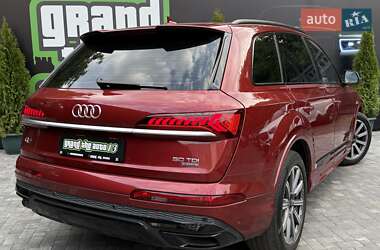 Внедорожник / Кроссовер Audi Q7 2020 в 