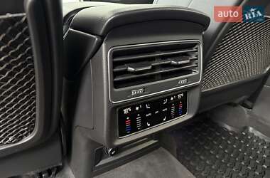 Внедорожник / Кроссовер Audi Q7 2020 в 
