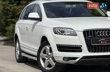 Внедорожник / Кроссовер Audi Q7 2013 в 