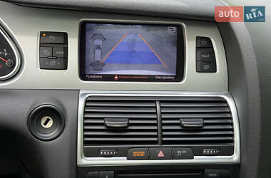Внедорожник / Кроссовер Audi Q7 2013 в 