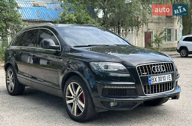 Позашляховик / Кросовер Audi Q7 2009 в 