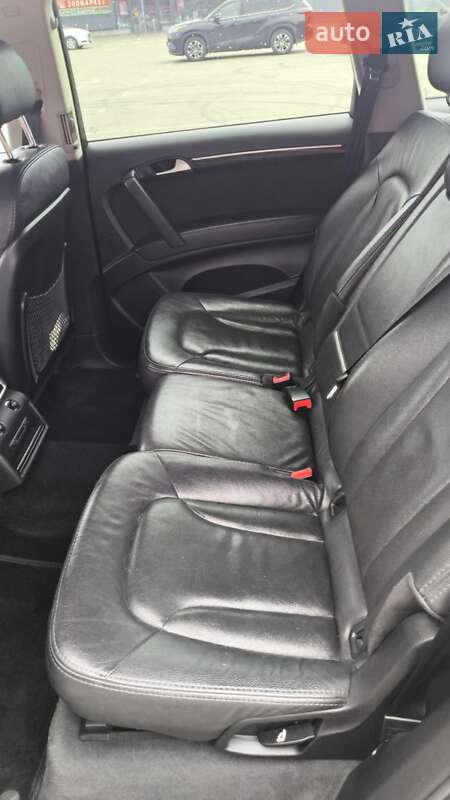 Внедорожник / Кроссовер Audi Q7 2013 в Киеве