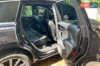 Позашляховик / Кросовер Audi Q7 2017 в 