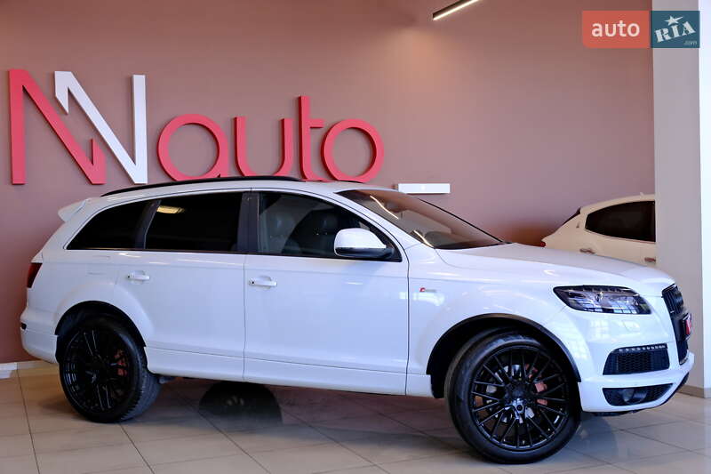 Внедорожник / Кроссовер Audi Q7 2014 в Одессе