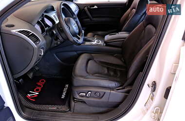 Внедорожник / Кроссовер Audi Q7 2014 в 