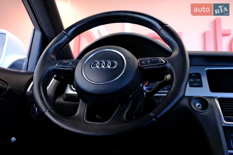 Внедорожник / Кроссовер Audi Q7 2014 в Одессе