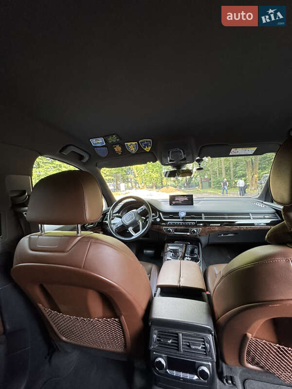 Внедорожник / Кроссовер Audi Q7 2016 в Львове