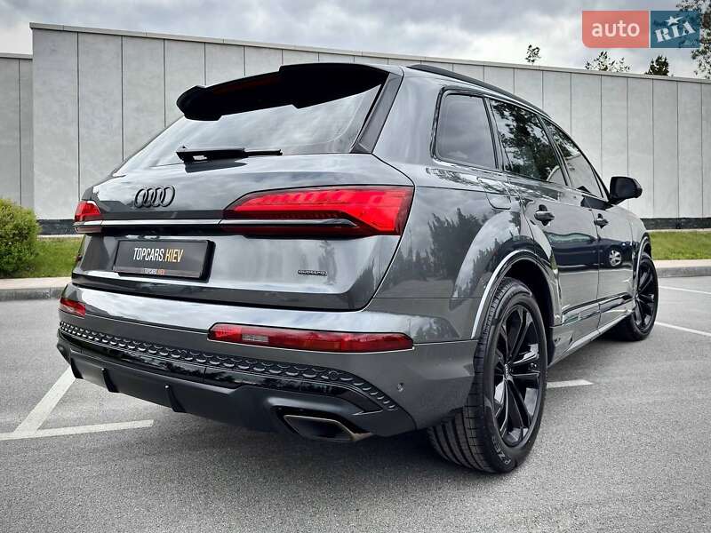 Позашляховик / Кросовер Audi Q7 2025 в Києві