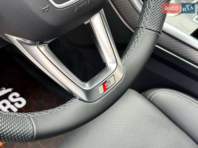 Позашляховик / Кросовер Audi Q7 2025 в Києві