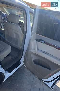 Позашляховик / Кросовер Audi Q7 2014 в 