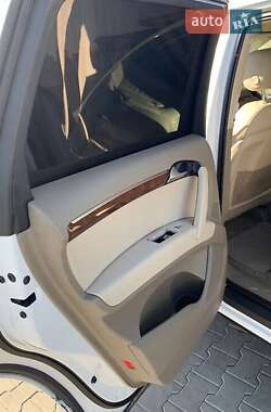 Позашляховик / Кросовер Audi Q7 2014 в 